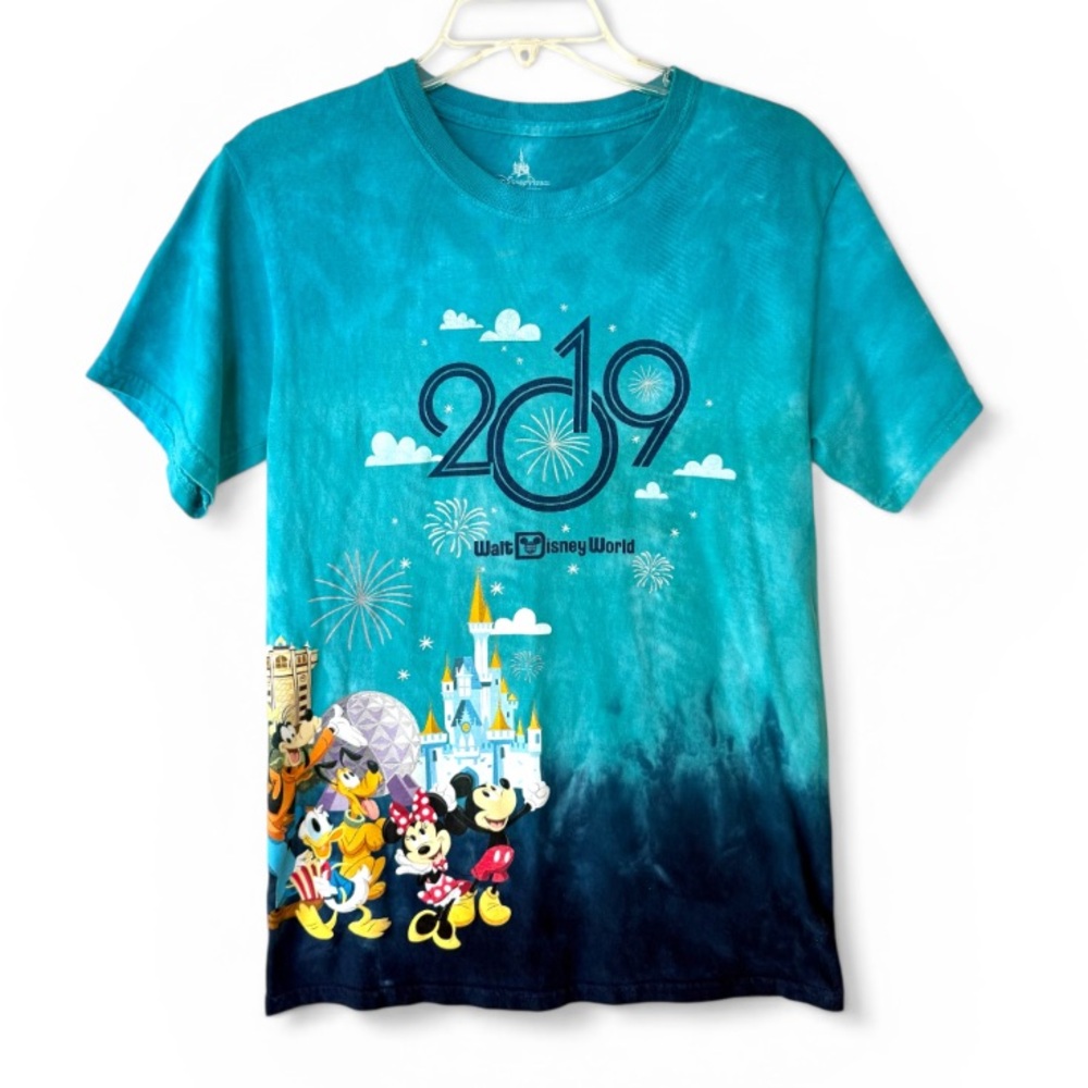 2019 Disney World Graphic Tee Disney Parks Mickey Minnie Castle Fireworks Tee S